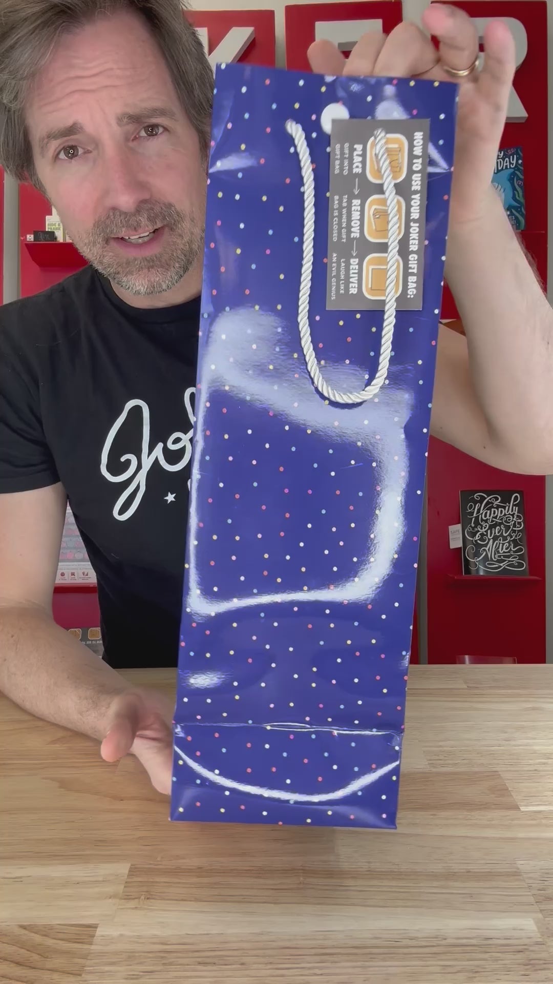 Video on how to use a gift bag